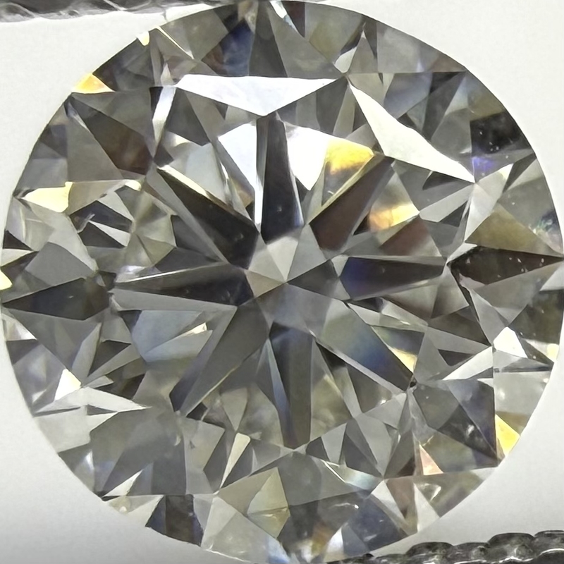 Round 0.81 ct G VVS2