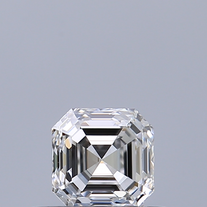 Emerald 0.35 ct E IF