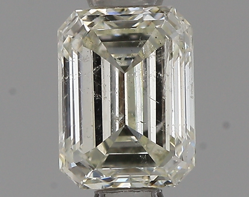 Emerald 0.7 ct J SI2