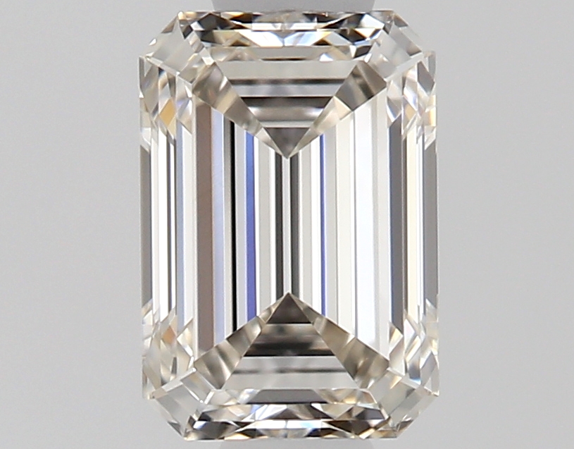 Emerald 0.6 ct J VVS1