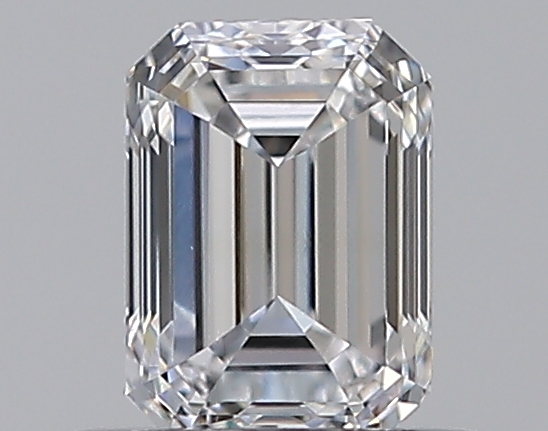 Emerald 0.47 ct D VS1