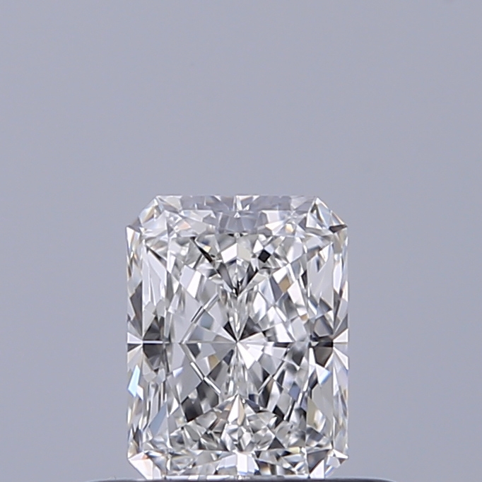 Radiant 0.4 ct E IF