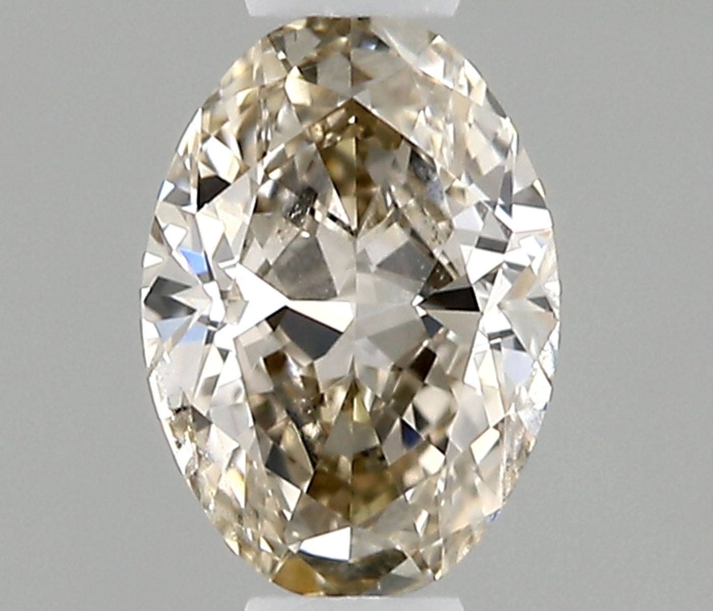 Oval 0.3 ct L VS1
