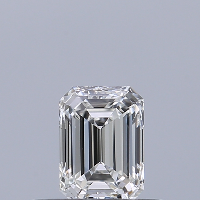 Emerald 0.31 ct F VVS2