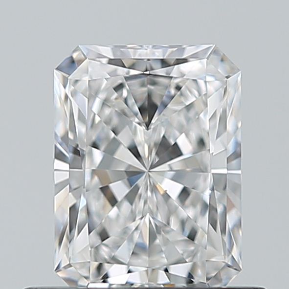 Radiant 0.7 ct D VS1