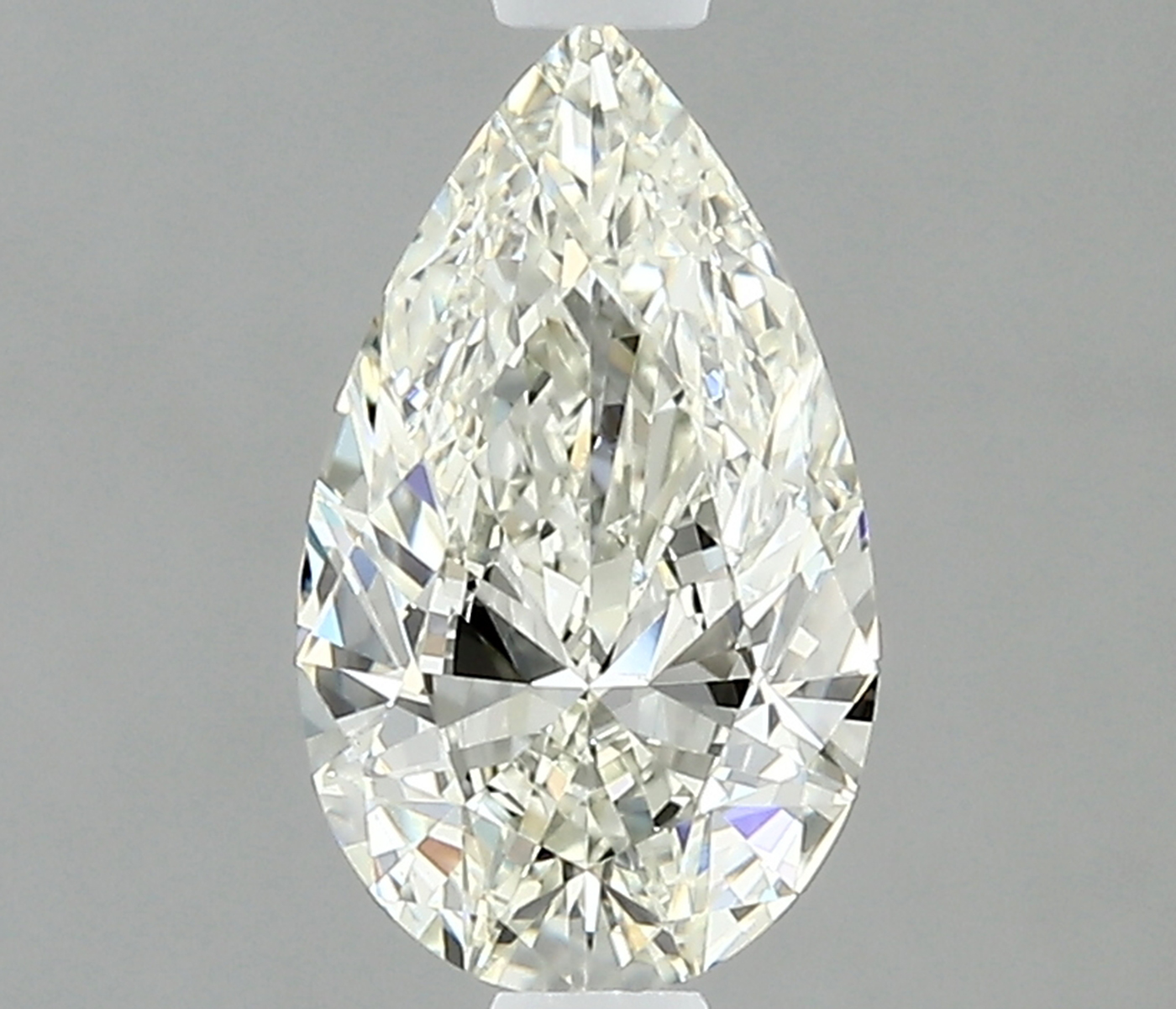 Pear 0.9 ct J VS1