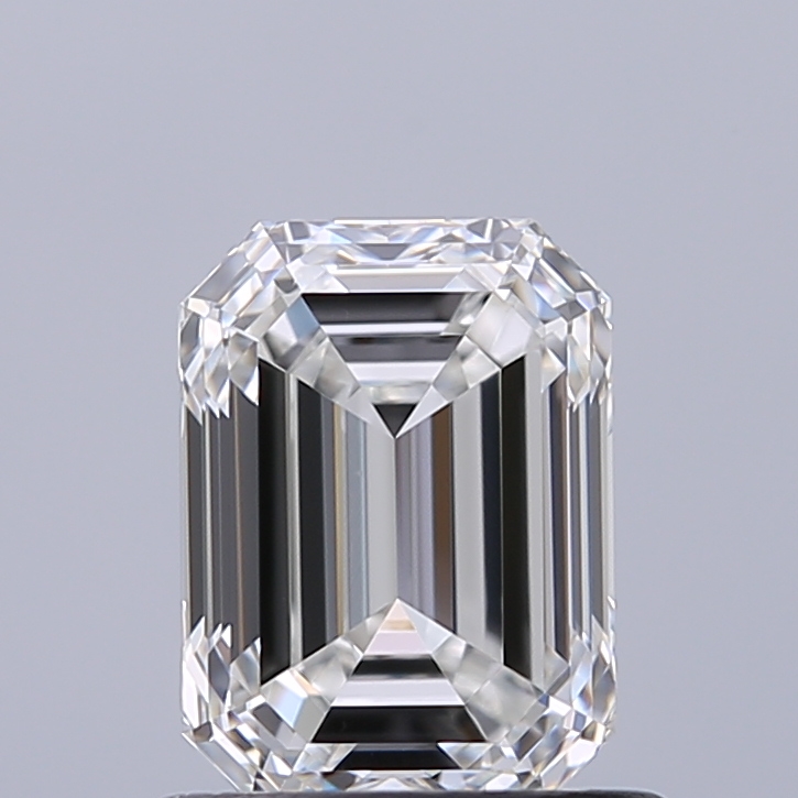 Emerald 0.9 ct G VVS2