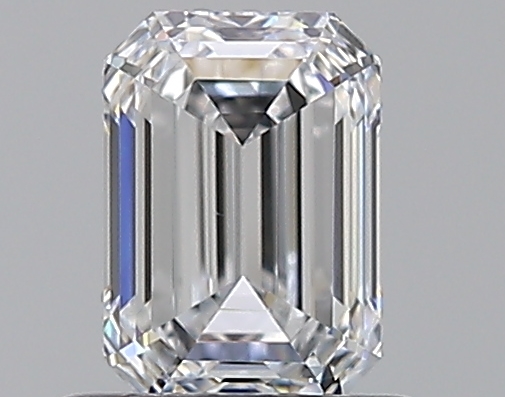Emerald 0.7 ct D VS1