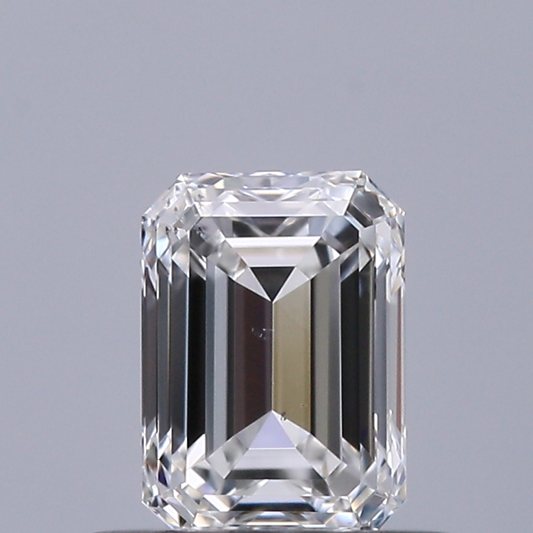 Emerald 0.5 ct E SI2