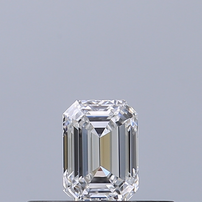Emerald 0.23 ct D VVS1