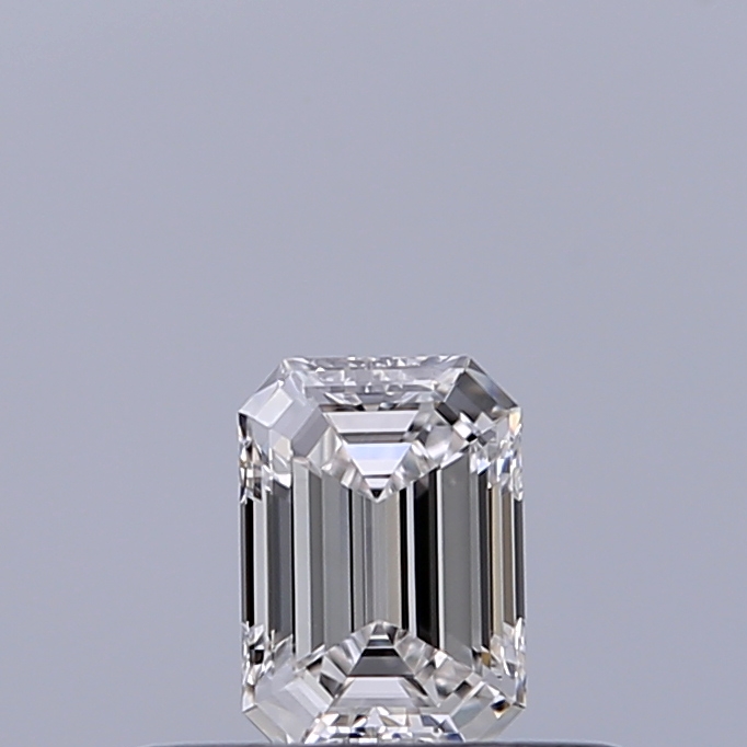 Emerald 0.24 ct F IF