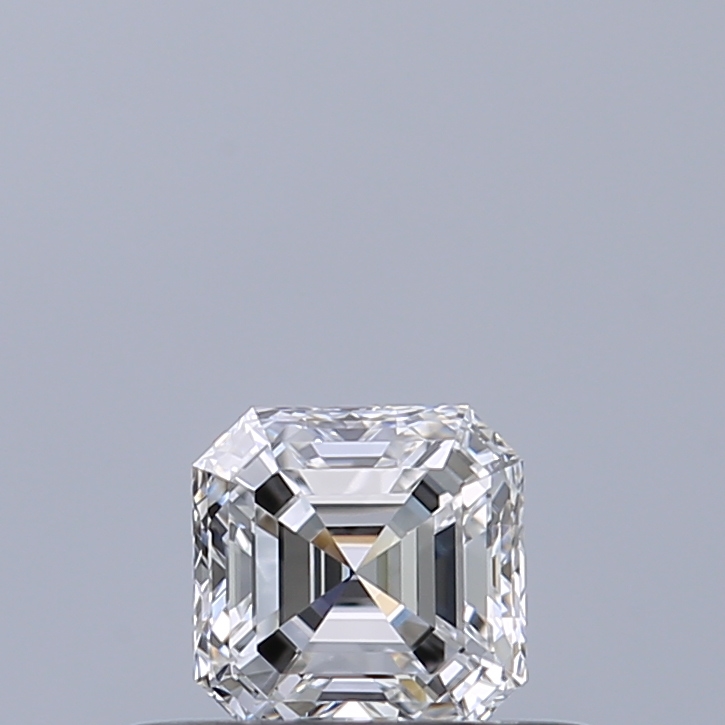 Emerald 0.3 ct D VVS1