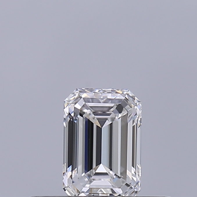 Emerald 0.29 ct D VVS1