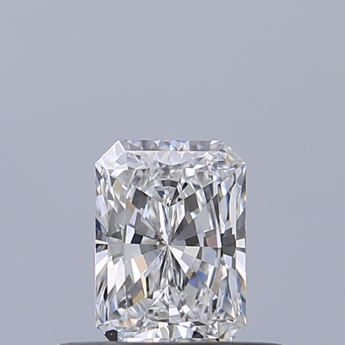 Radiant 0.33 ct D VVS1