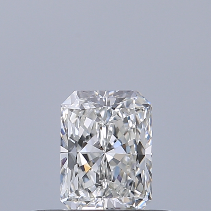 Radiant 0.3 ct F IF