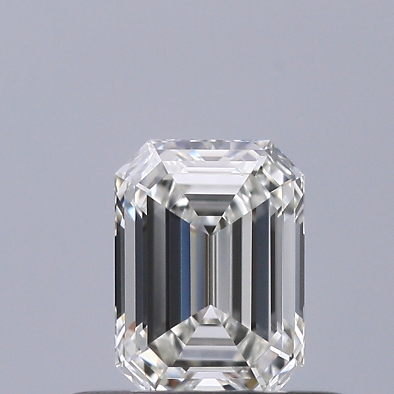 Emerald 0.41 ct F VVS2