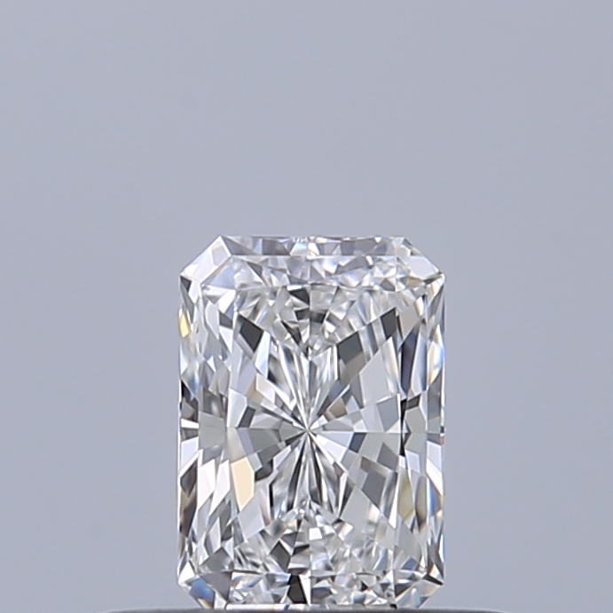 Radiant 0.32 ct D VVS1