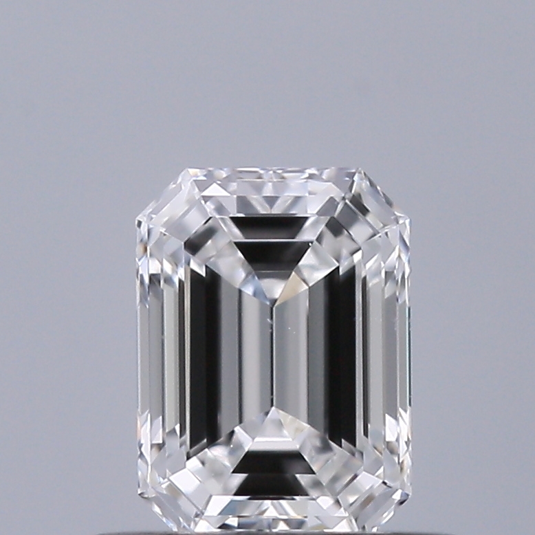 Emerald 0.5 ct D VS2