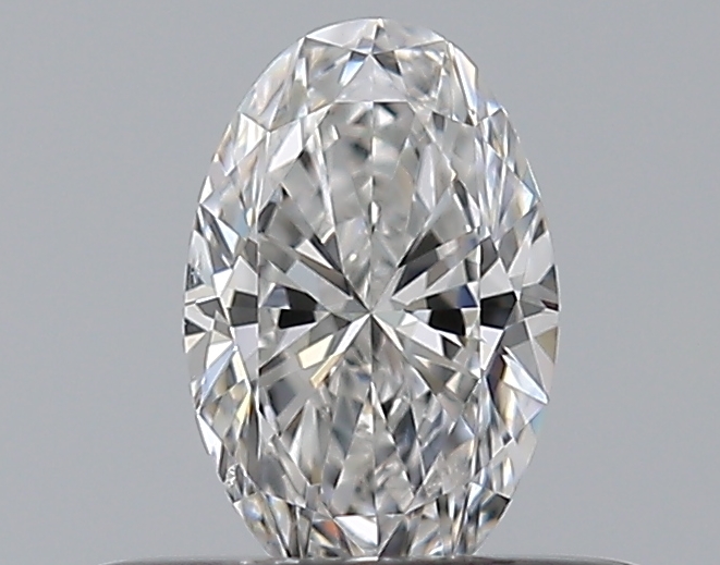 Oval 0.3 ct E SI1