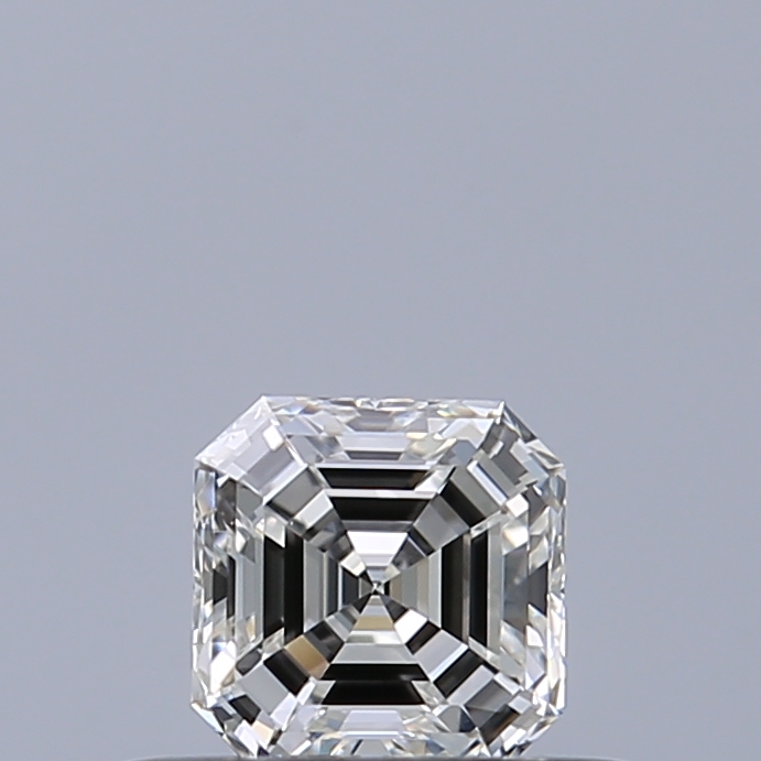 Emerald 0.32 ct G VVS2