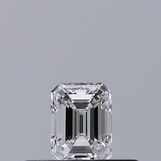 Emerald 0.23 ct F IF