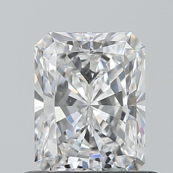 Radiant 0.7 ct E VVS1