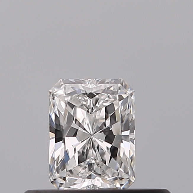 Radiant 0.3 ct D VVS1
