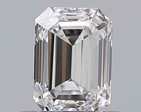 Emerald 0.35 ct D VVS1