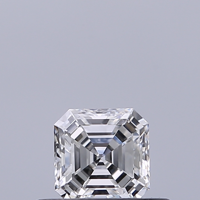 Emerald 0.31 ct E VVS2