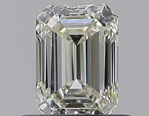 Emerald 0.59 ct L VS2