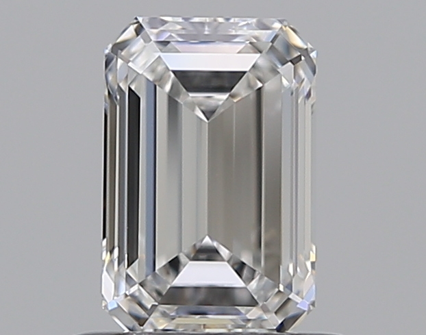 Emerald 0.7 ct D VS1