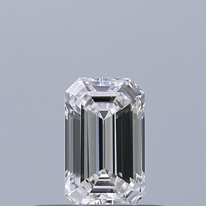 Emerald 0.31 ct E VVS2