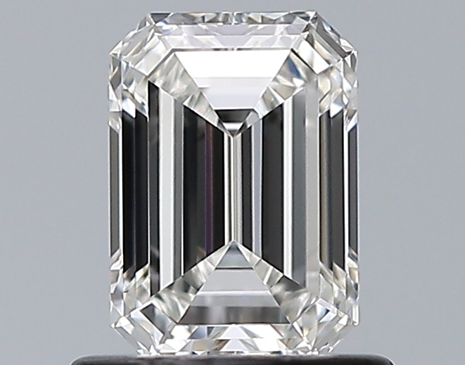 Emerald 0.8 ct G VVS2