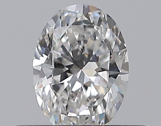 Oval 0.3 ct E VS2