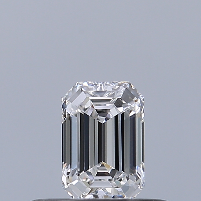 Emerald 0.31 ct D VVS1