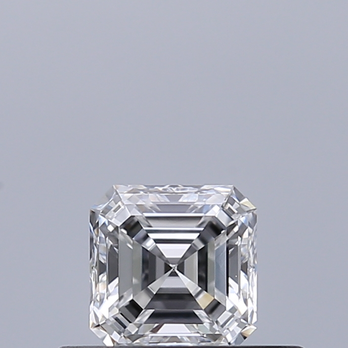 Emerald 0.32 ct D VVS1