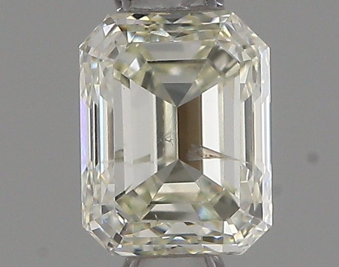 Emerald 0.55 ct J SI2