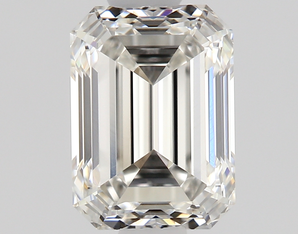 Emerald 0.9 ct H VVS2