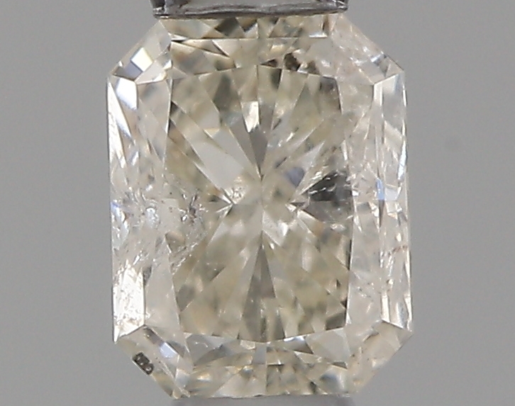 Radiant 0.31 ct J SI2