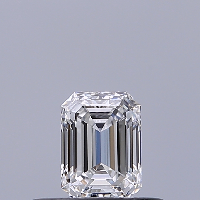 Emerald 0.3 ct E VVS1