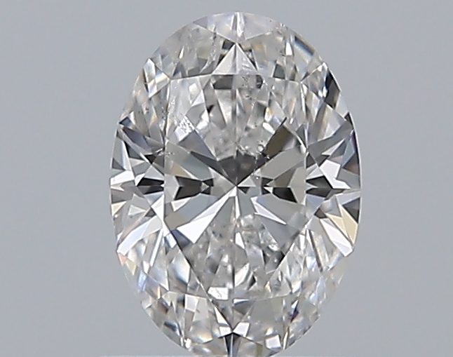 Oval 0.9 ct E SI2