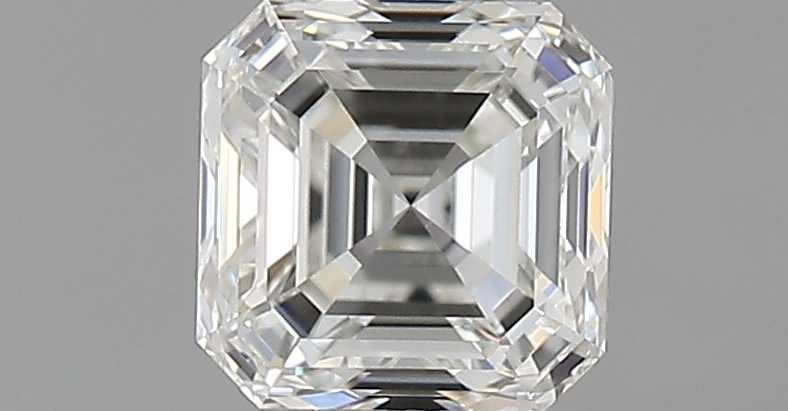 Emerald 0.9 ct G IF
