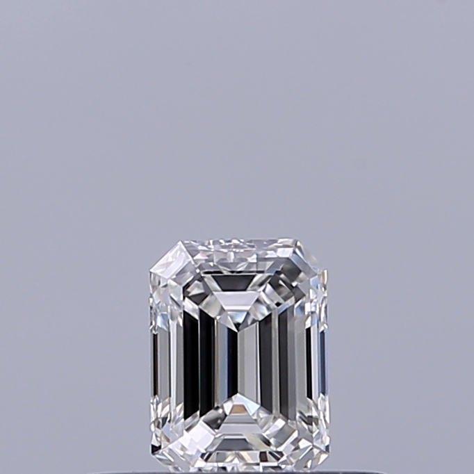 Emerald 0.23 ct E VVS2