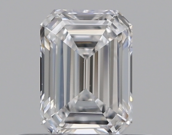 Emerald 0.35 ct D VS1