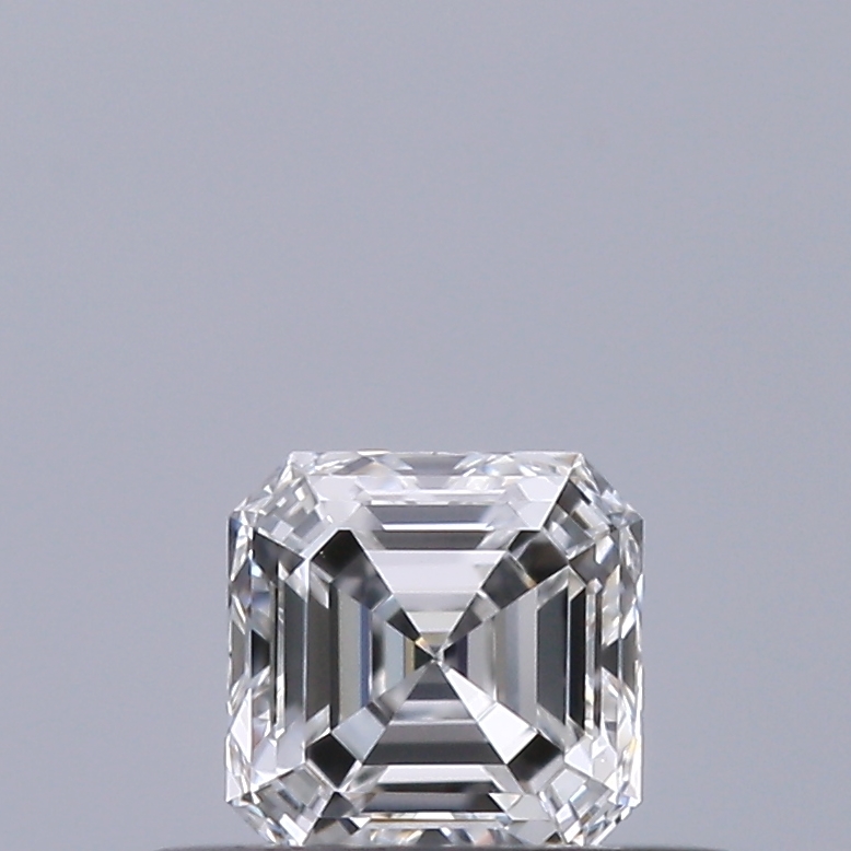 Emerald 0.3 ct E VVS1