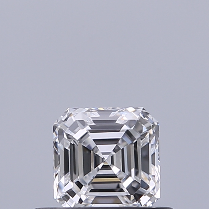 Emerald 0.4 ct D IF