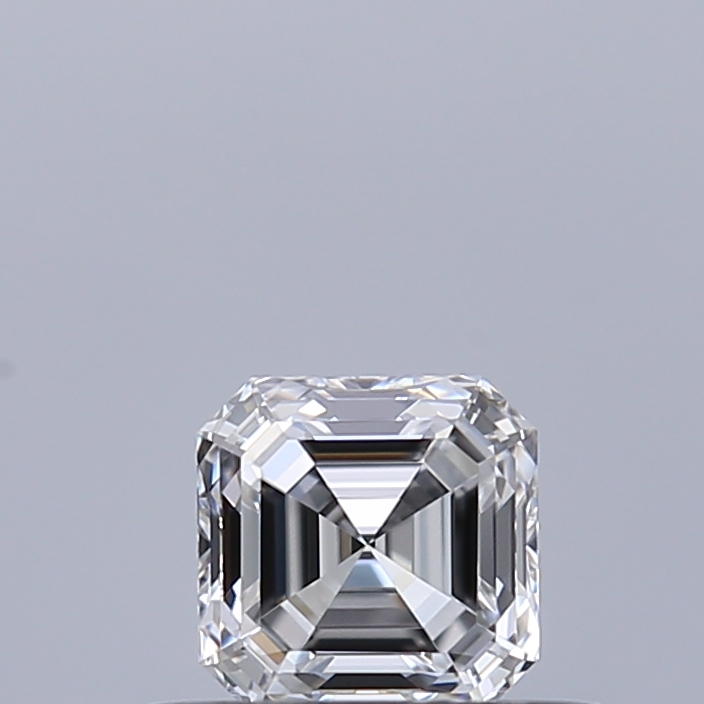 Emerald 0.34 ct D VVS1