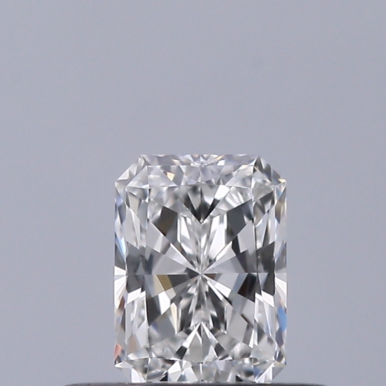 Radiant 0.3 ct E IF