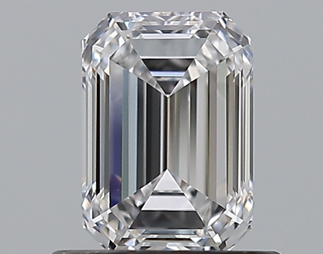 Emerald 0.72 ct D VVS2