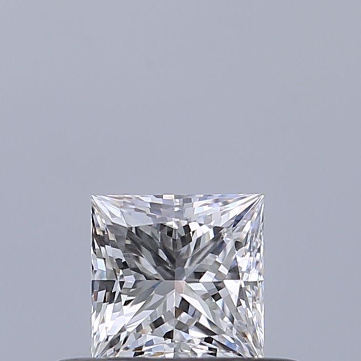Princess 0.34 ct D VVS2